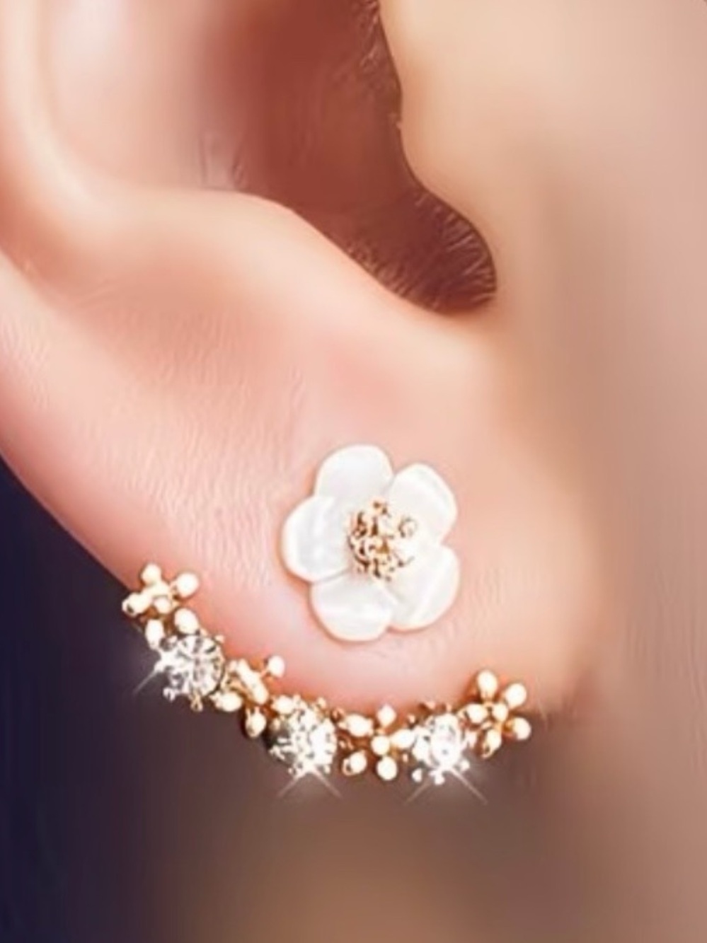 Daisy Rose gold flower stud earrings